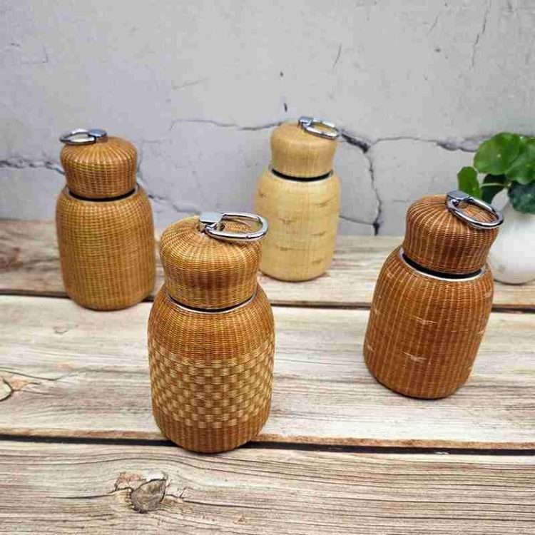 Handmade bamboo weaving shell 304 stainless steel liner insulation cup tea cup thermos flask insulation kettle bamboo craft - Image 4