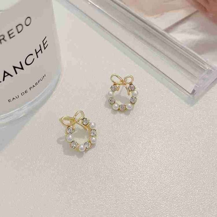 Pearl earrings French retro senior sense of earrings female temperament earrings - Image 17