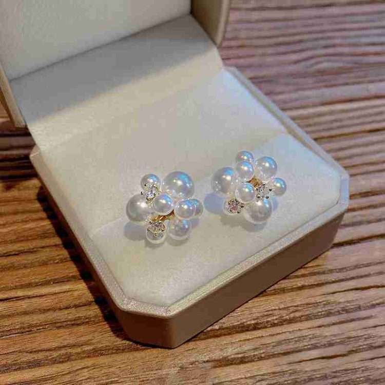 Pearl earrings French retro senior sense of earrings female temperament earrings - Image 40