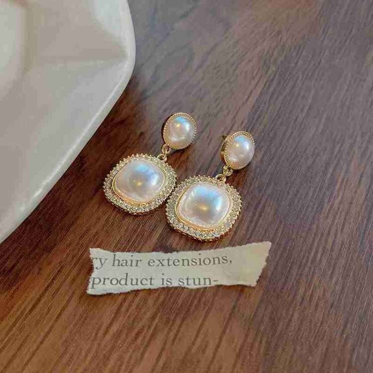 Pearl earrings French retro senior sense of earrings female temperament earrings - Image 18