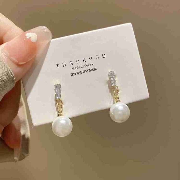 Pearl earrings French retro senior sense of earrings female temperament earrings - Image 19