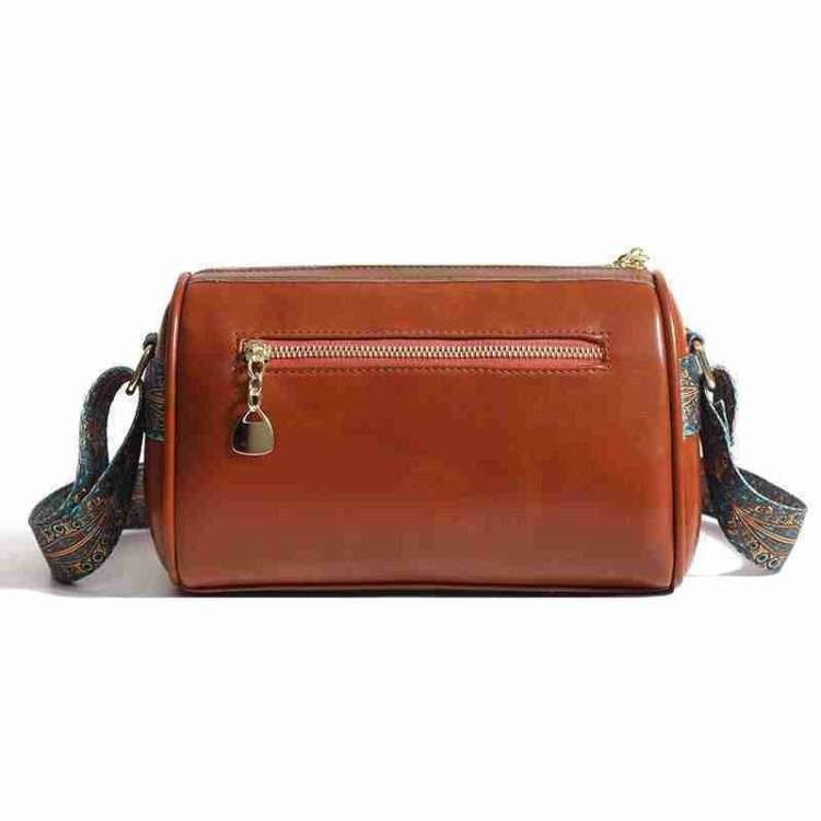New fashion retro oil waxed leather shoulder bag versatile leisure crossbody pillow bag - Image 17