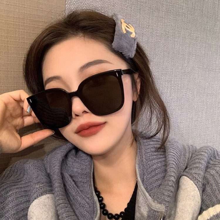 New tiktok net red the same paragraph sun shading sunglasses men and women driving UV protection large frame square frame sunglasses - Image 6